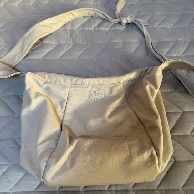 닉앤니콜 크로스백