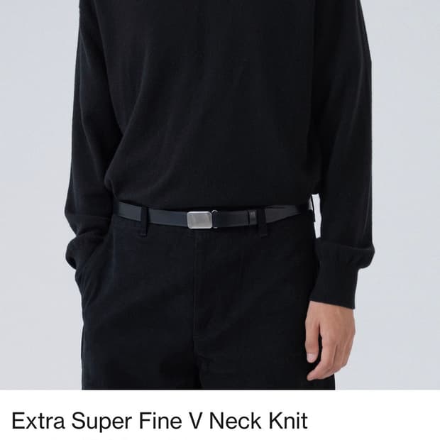 브라운야드 엑스트라파인 브이넥니트 블랙 3사이즈 새제품