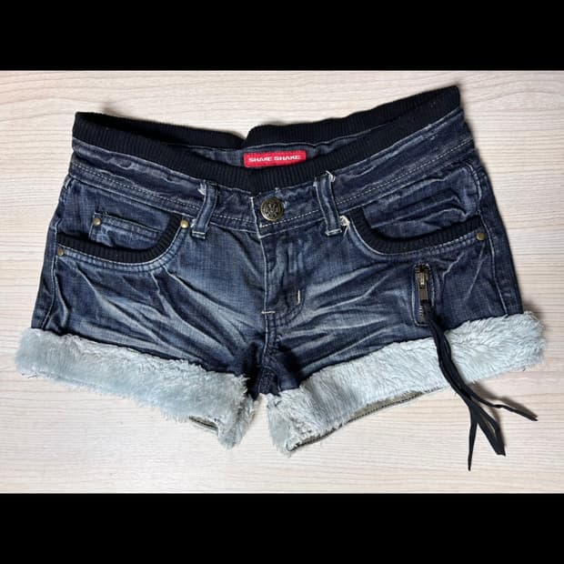 SHAKE SHAKE short pants (s)