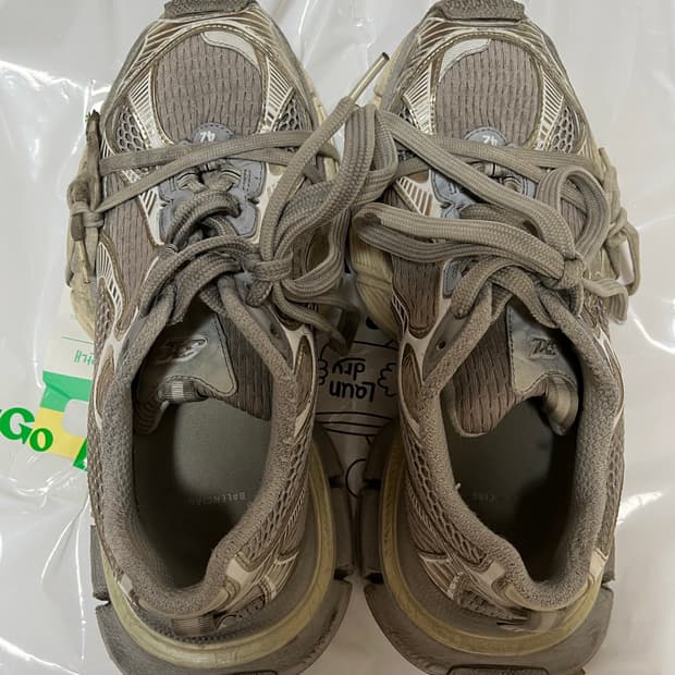 발렌시아가 3xl 에그쉘 42