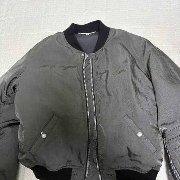 헤리티지플로스 나일론 구스다운 봄버 ma1