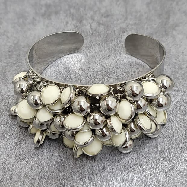 vintage bangle