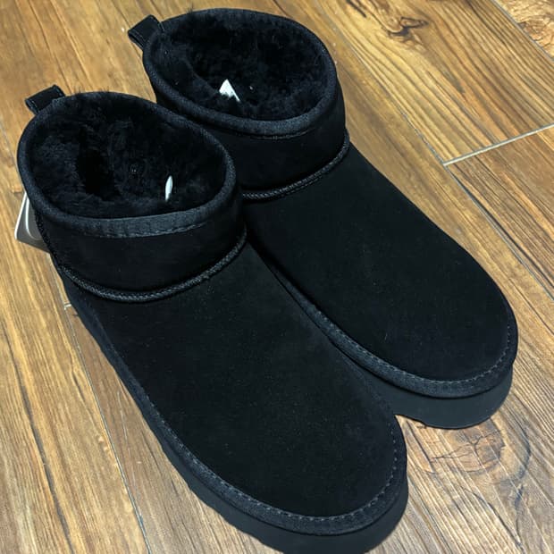호주정품 어그플랫폼 블랙 울트라미니 어그부츠 250 새상품