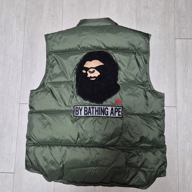 90s 베이프 패딩 베스트(L)