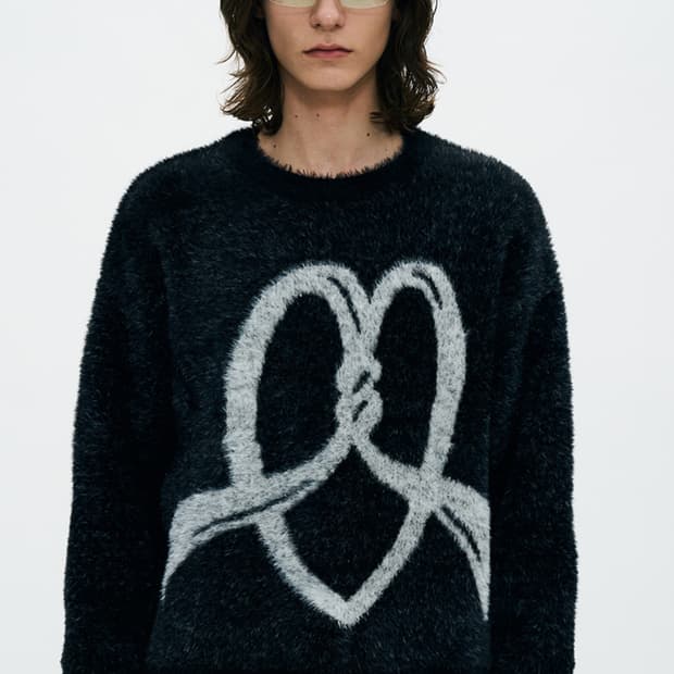 브레첼 쉐기 니트 크루넥 블랙