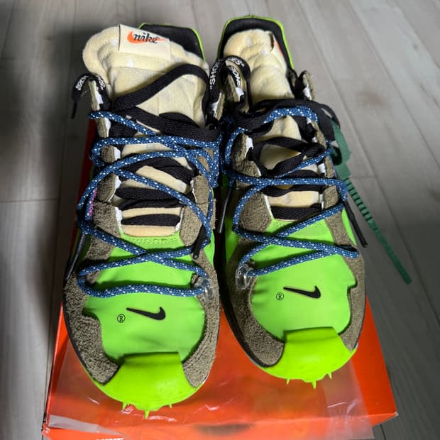 나이키 오프화이트 줌 테라카이거 270