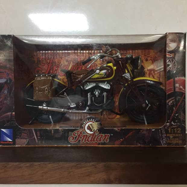 Newray 1:12 Indian Motorcycle 1934 Scout