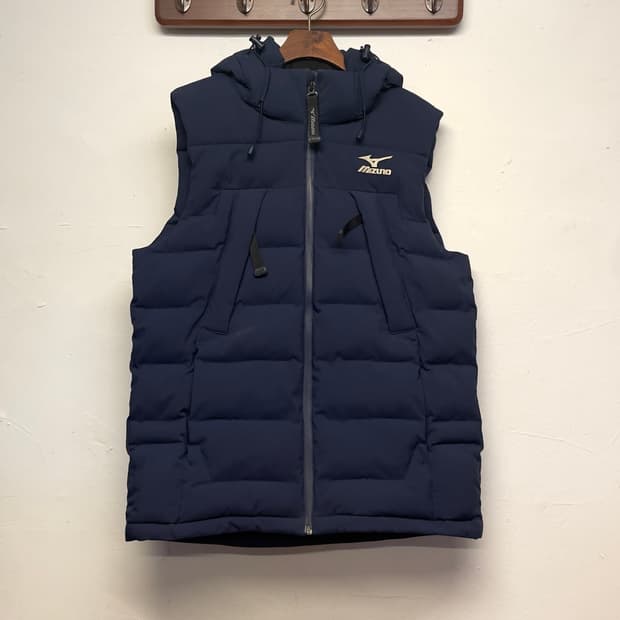 미즈노 네이비 후디 패딩 베스트  