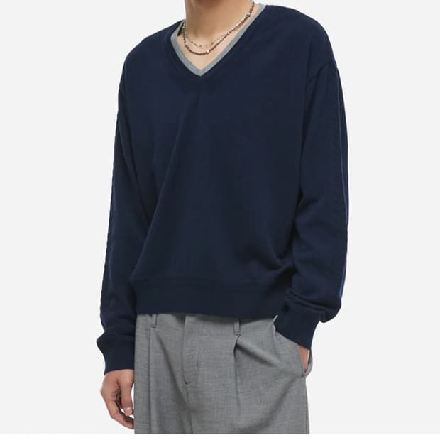 [M] 디앤에스알 dnsr 브이넥 레이어드 니트