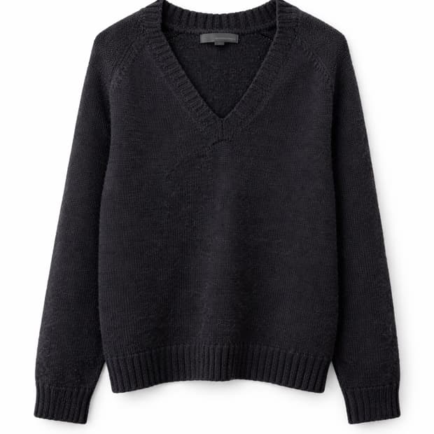 우영미 알파카 브이넥 니트 블랙 50