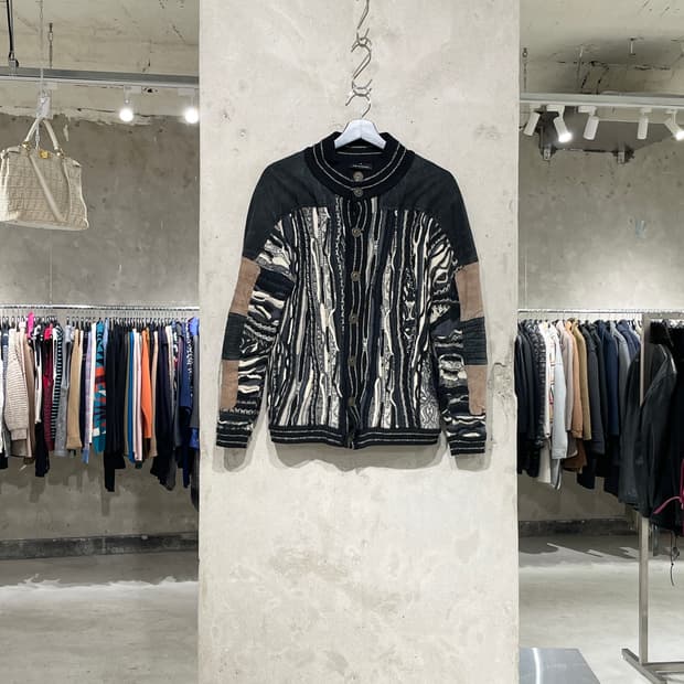 쿠지 오스트레일리아 스웨이드 패치 케이블 가디건