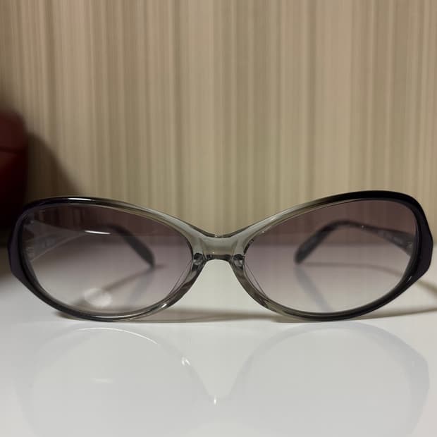 guess made in italy sunglasses
