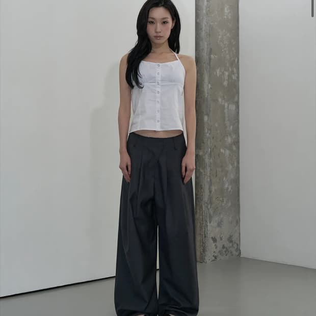 지제뮤지엄 WAIST DETAIL TWO-TUCK WIDE SLACKS
