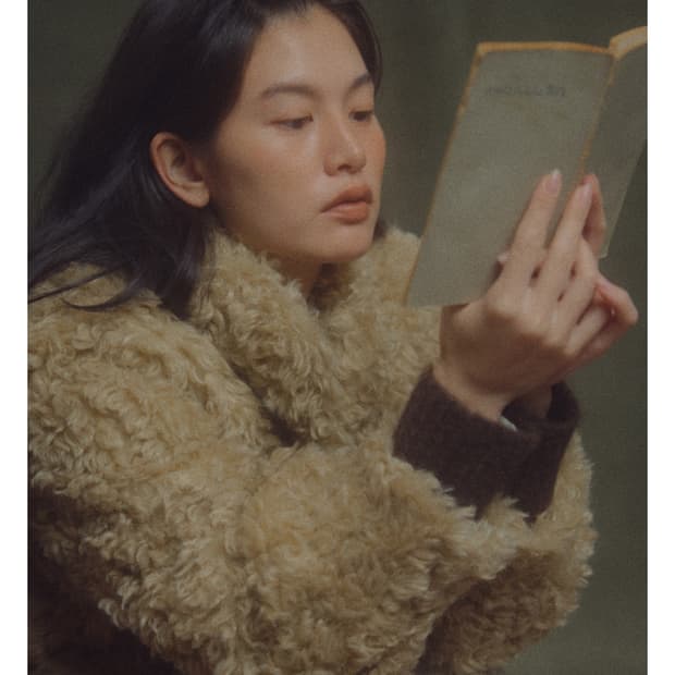 망고매니플리즈 찰리퍼자켓 베이지 CHARLEE FUR JACKET