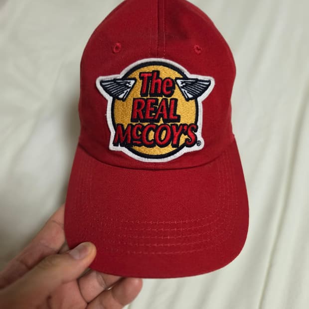 리얼맥코이 레드 볼캡 팝니다