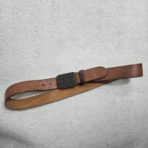 디젤 레더 벨트