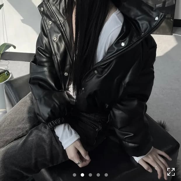 어반유니크 레더 숏패딩 블랙