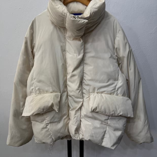 정품) 구호플러스 23ss 여성 숏패딩 F