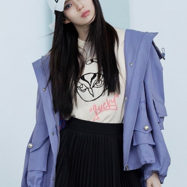 럭키슈에뜨 2022 오버핏 볼륨 후드 점퍼 36 사이즈