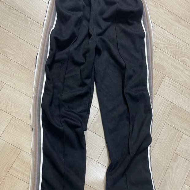 블랙 라인 트레이닝 팬츠 (L 30-32)