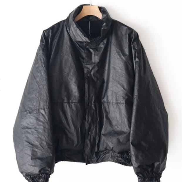 코모리 페이퍼 레더 페디드 자켓