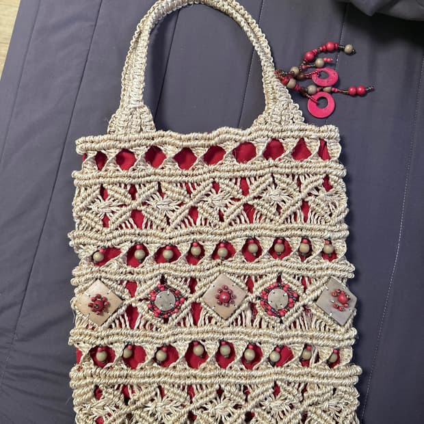 스페이스 문 토트백