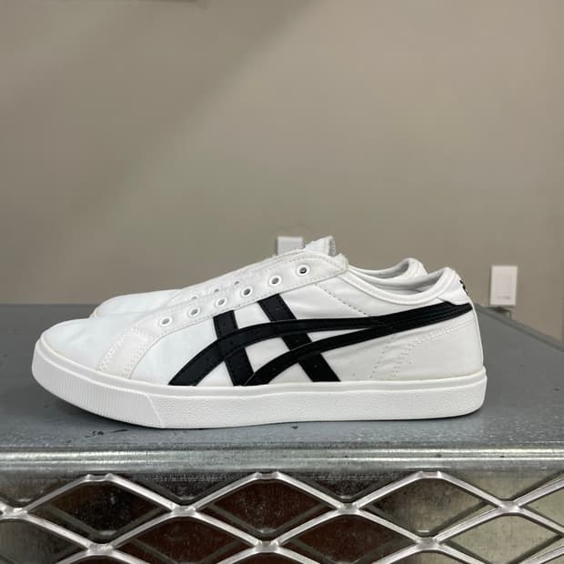 아식스 클래식 CT 화이트 블랙 250
