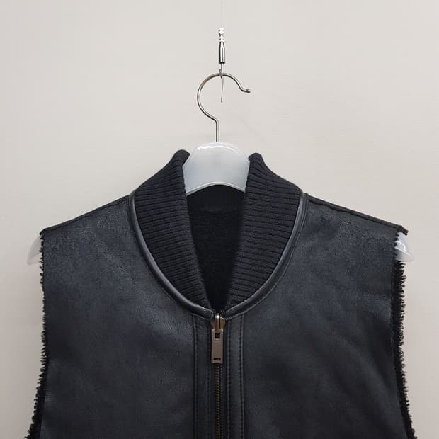 비이커 BAKER 양모 리버시블 무스탕 베스트 2사이즈