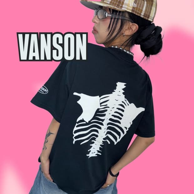 < Vanson Leathers Bone Printing T-shirt