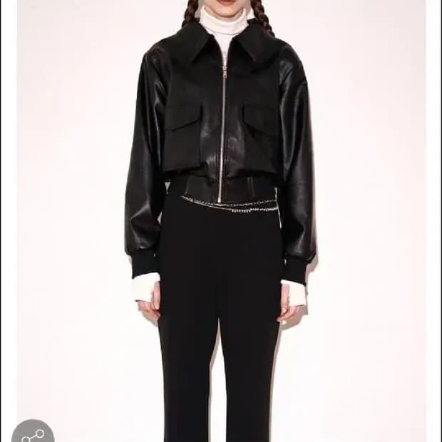 (택x,깨끗,단종)블랙/Deliccent 델리센트 이솝 크롭 레더 점퍼