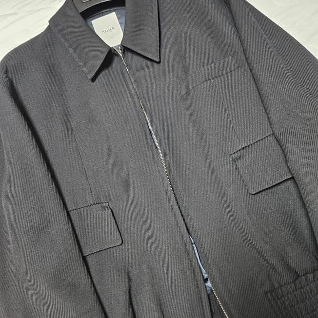 벨리에 다이에그널 블루종 L