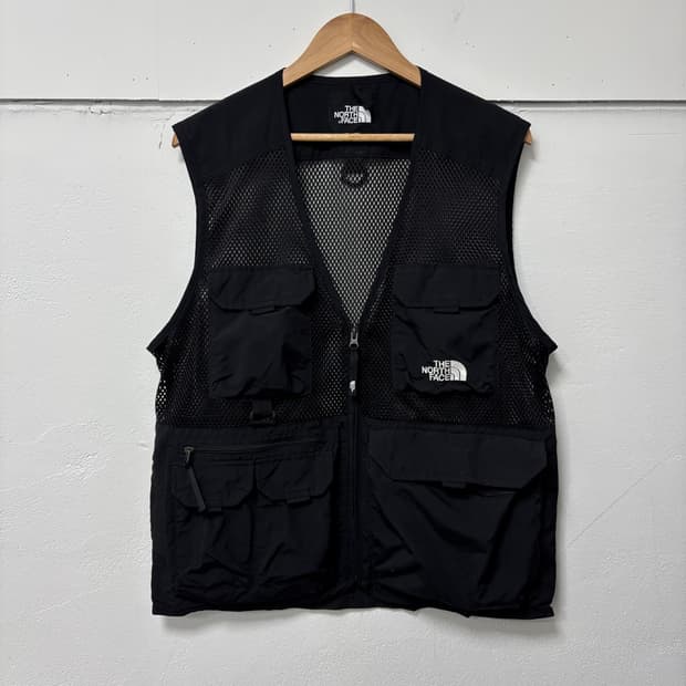 노스페이스 블랙 메쉬 조끼