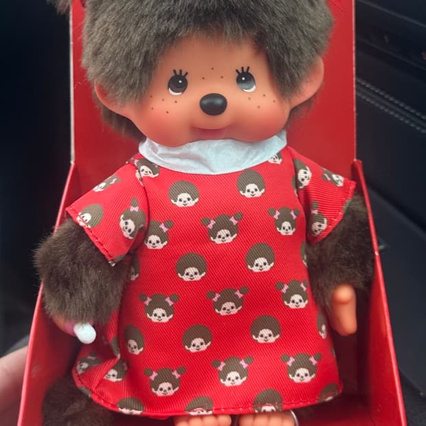 몬치치 원피스를 입은 몬치치