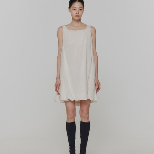 (택달린 새상품) 아모멘토 SHEER VOLUME MINI DRESS