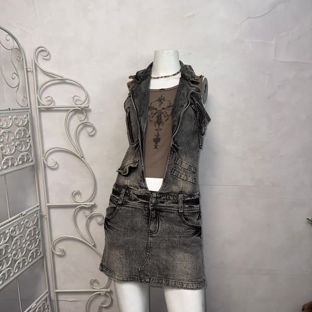 Washing gray denim chain zipper open ops