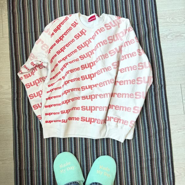 슈프림 레터링 맨투맨