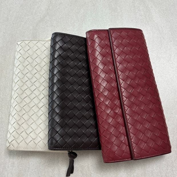 보테가베네타 인트레치아토 장지갑(브라운,버건디,화이트) 일괄