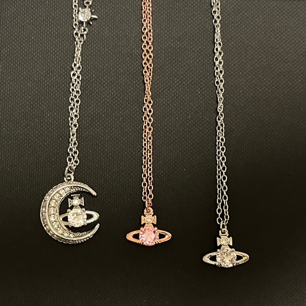 비비안웨스트우드 레이나/도리나 목걸이