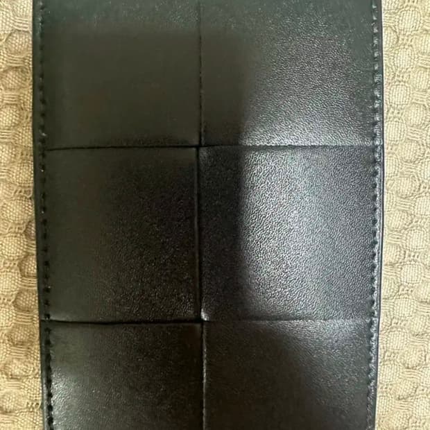 [새상품] 보테가베네타 카드 지갑 카세트 신용카드 케이스 판매