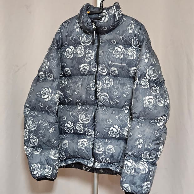 디스이즈네버댓 플라워 패딩