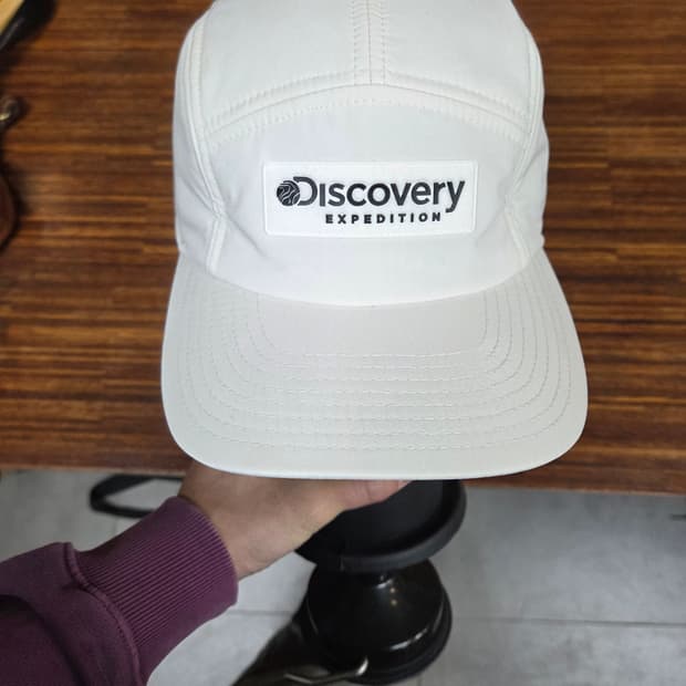 디스커버리 윈터 캠프캡 모자 프리 