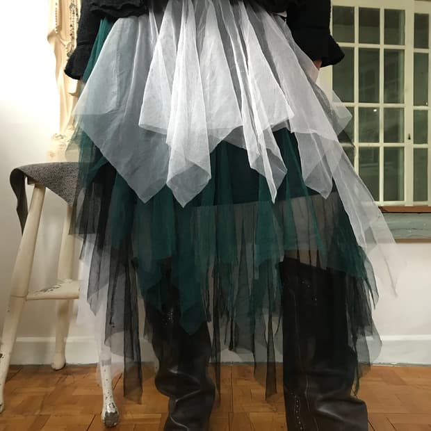 vintage sha skirt (free)