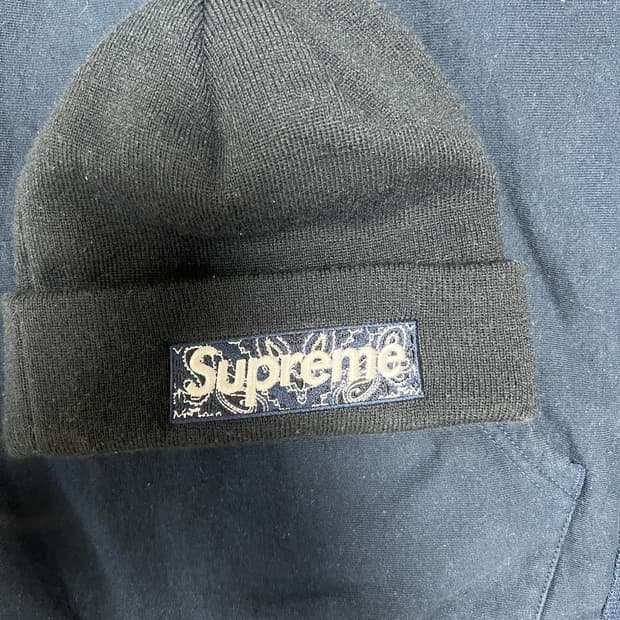 슈프림 반다나 비니