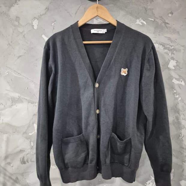 메종키츠네 가디건 XL 
100% 울