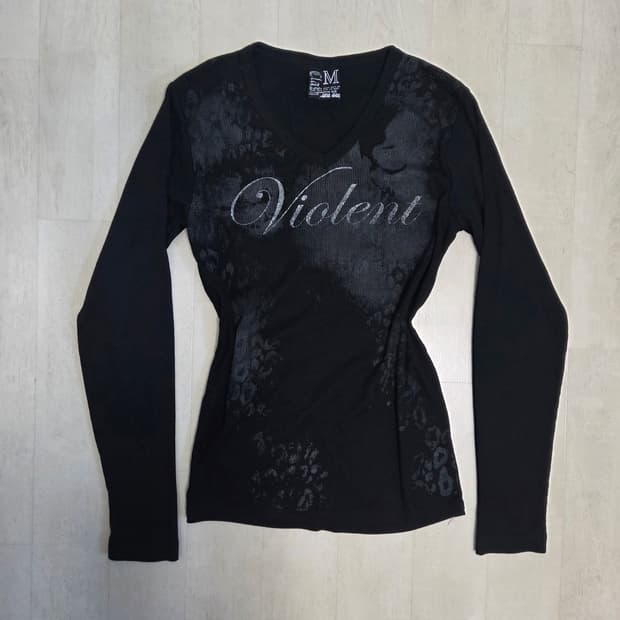 Clash Ahead 호피 롱슬리브