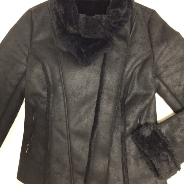 비대칭 레더 퍼 자켓 무스탕