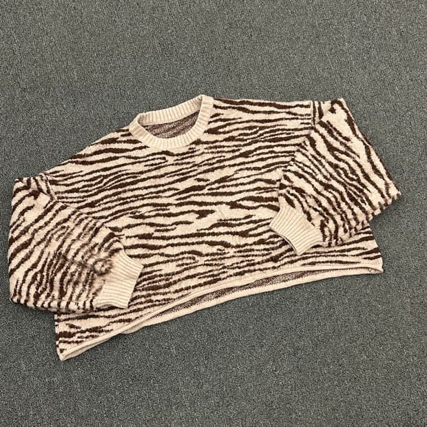 OS)GRL 빈티지 지브라 패턴 니트 스웨터