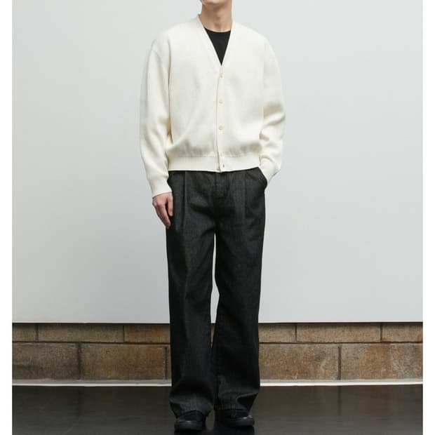 블랭크룸 아이보리 가디건 24fw 1사이즈