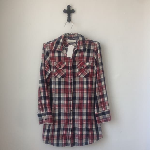 Check pattern shirt