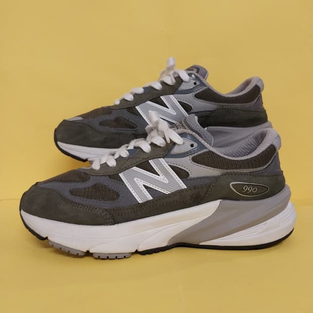 남성 뉴발란스 990V6 운동화 (240)